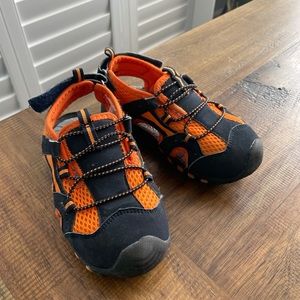 Size 10 boys sandals